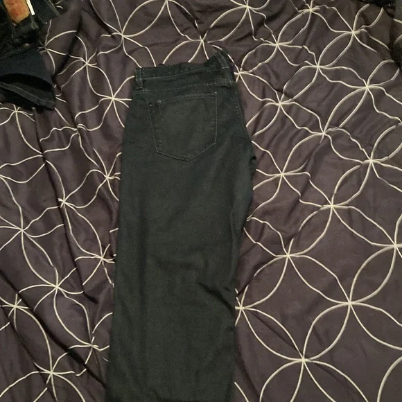 Perry Ellis - Picture 4 of 4